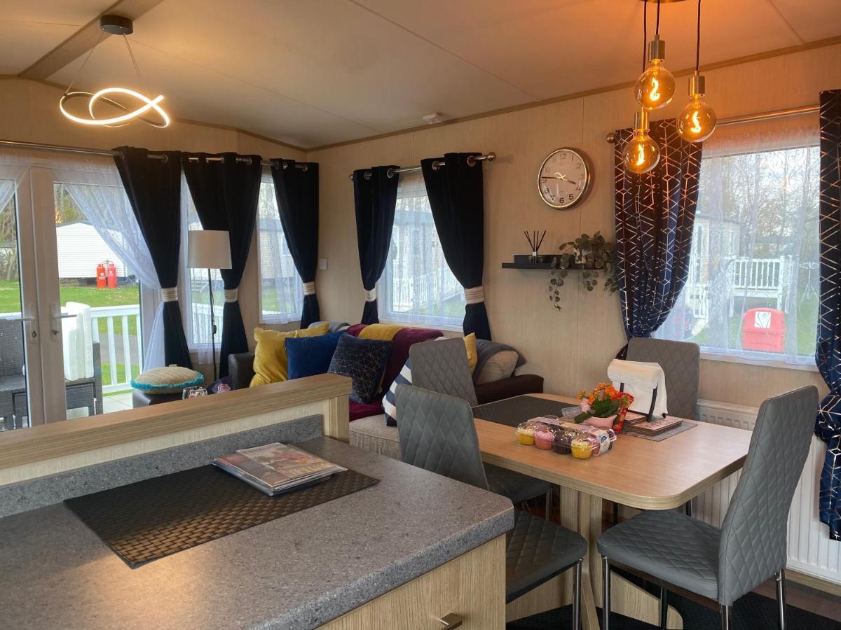 Prestige Caravan,seton Sands Village, Wifi Апартаменты *